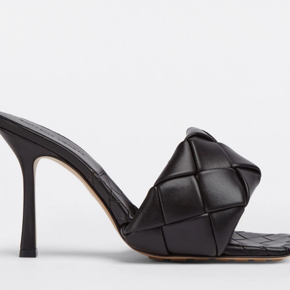 Bottega Veneta Lido Intrecciato Leather Mule